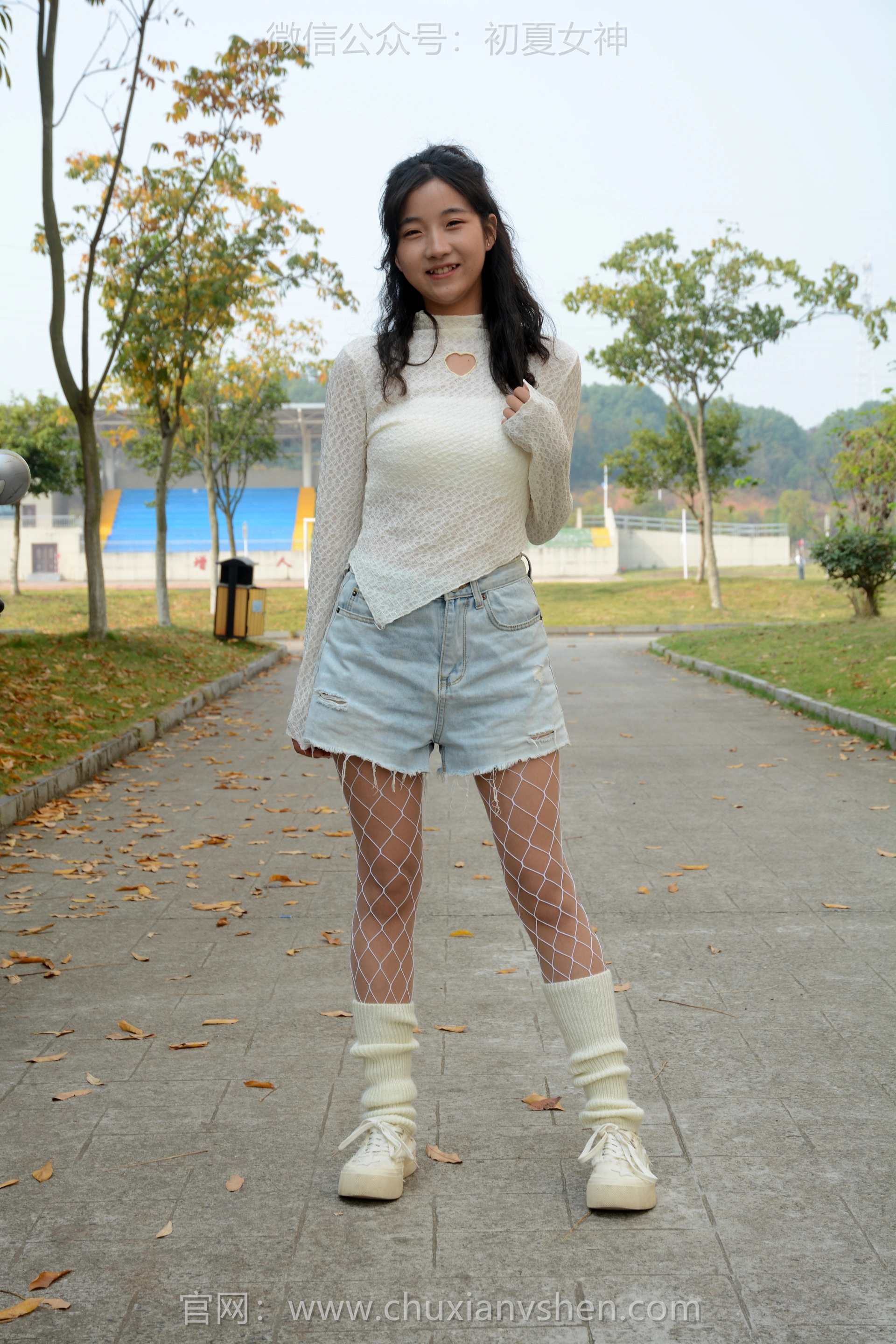 初夏女神 NO.097 点点 跟潮流风 0
